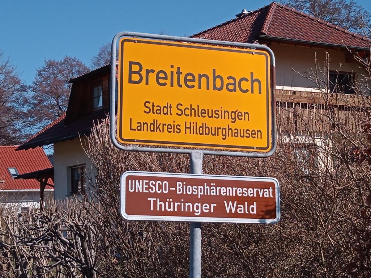 Hotel & Restaurant Zum Adlersberg Schleusingen エクステリア 写真